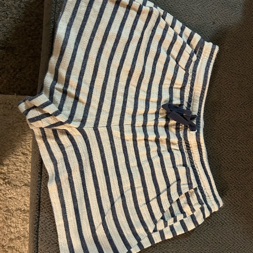 Old Navy Striped Navy and Cream Women's Shorts